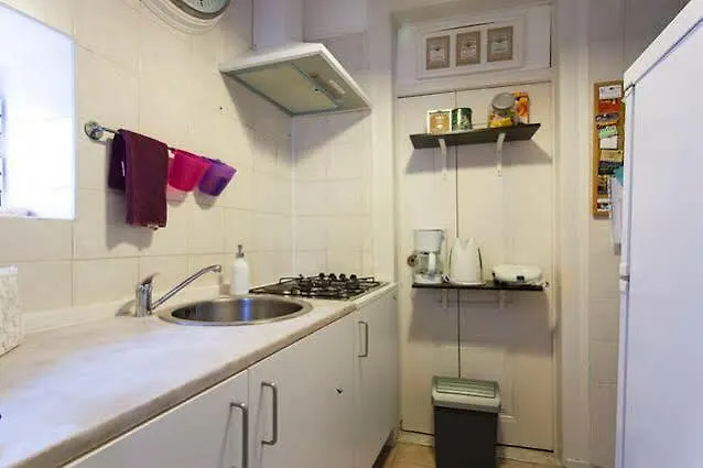 Casa Dos Mastros Apartment Lisbon